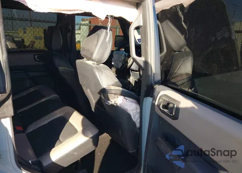 2024 Ford Bronco Wildtrak z USA, uszkodzony, nr VIN 1FMEE2BP6RLA99492